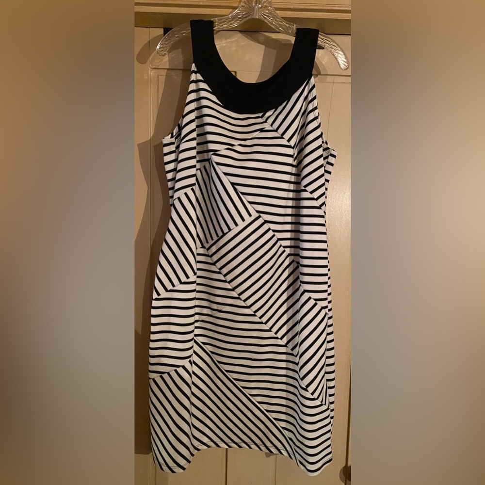 Sami & Jo Plus 2X black and white striped dress